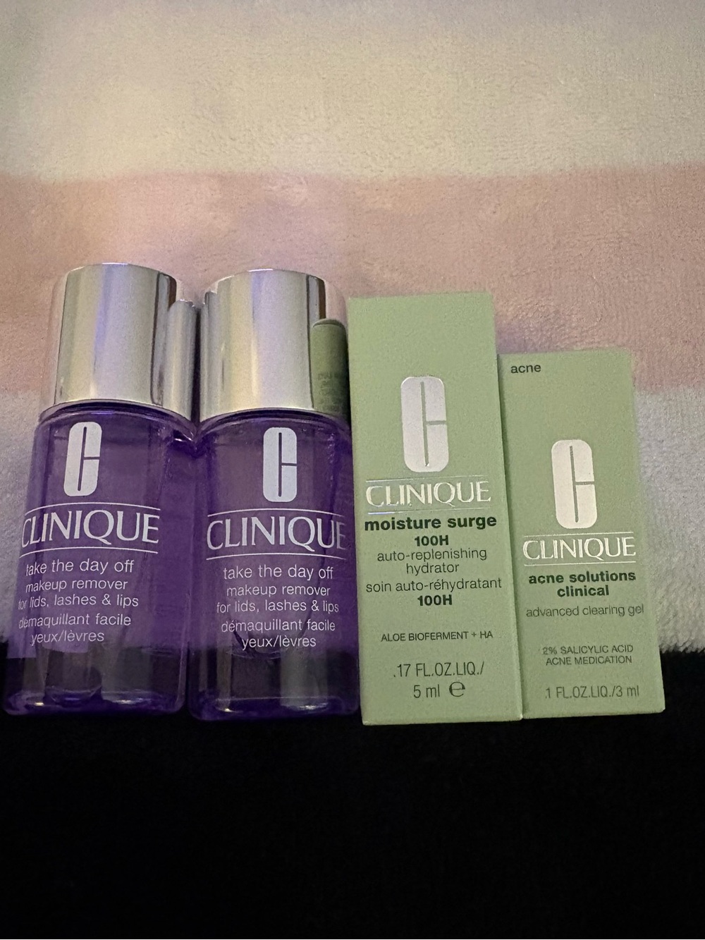 💜Clinique 4 Piece Deluxe Minis Set💜 - Picture 2 of 2